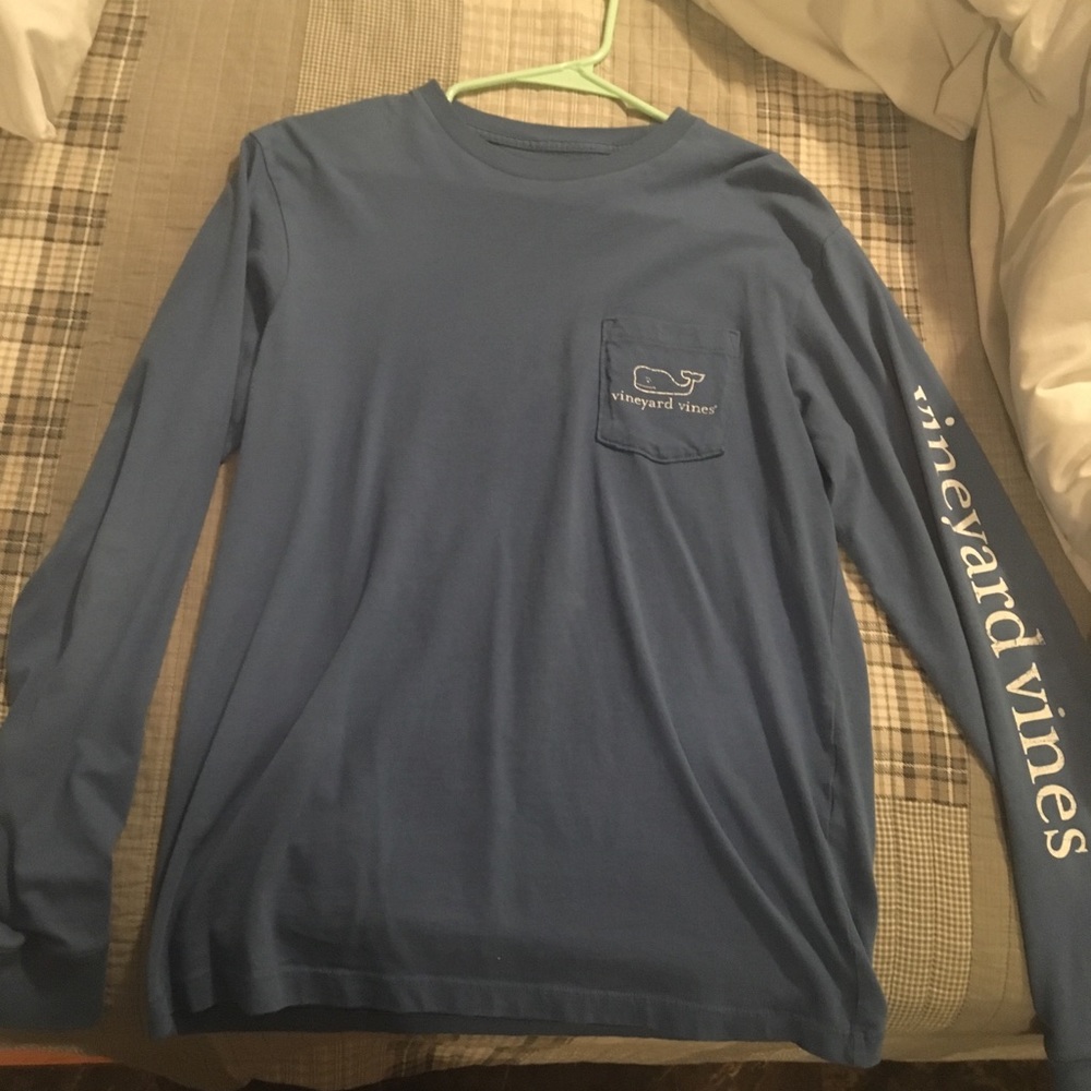 Brand new vineyard vines
